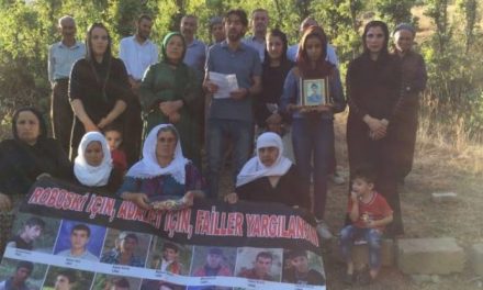 Malbatên Roboskiyê lêgerîna edaletê didomînin