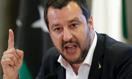 Îtalya wê êdî penaberên li Derya Spî tên rizgarkirin qebûl neke