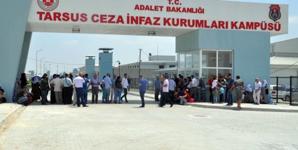 Li Girtîgeha Tarsûsê êşkenceya fîzîkî û derûnî li girtiyan tê kirin