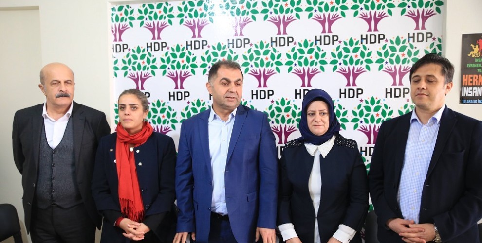 Namzetê HDP’ê yê Êlihê Mehmet Demîr e