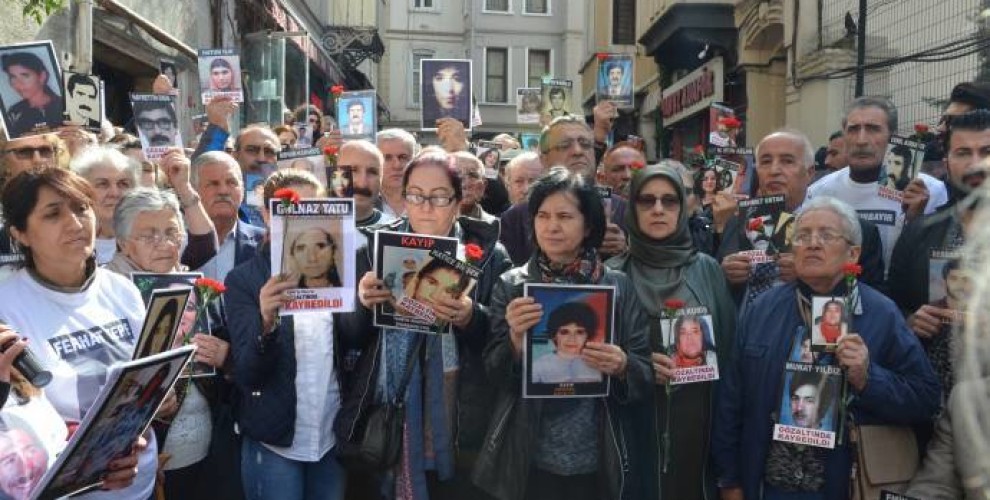 Dayikên Şemiyê ji bo ‘jinên hatin windakirin’ li hev civiyan