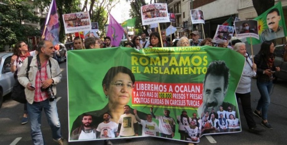 Li Arjantînê tecrîd hate şermezarkirin