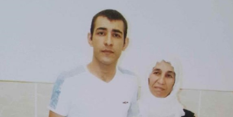 Girtiyek din li dijî tecrîdê çalakiyek fedayî kir
