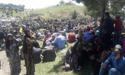 YPJ: Bi têkbirina DAÎŞ’ê re me tola şehîdên Qereçoxê hilanîn