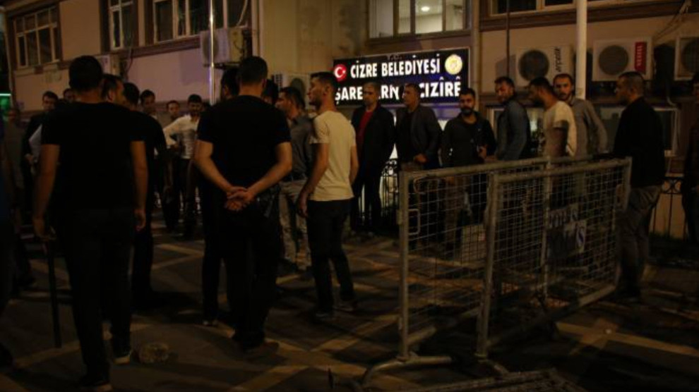 Rejîma AKP’ê dixwaz şaredariyên HDP’ê bike qereqol
