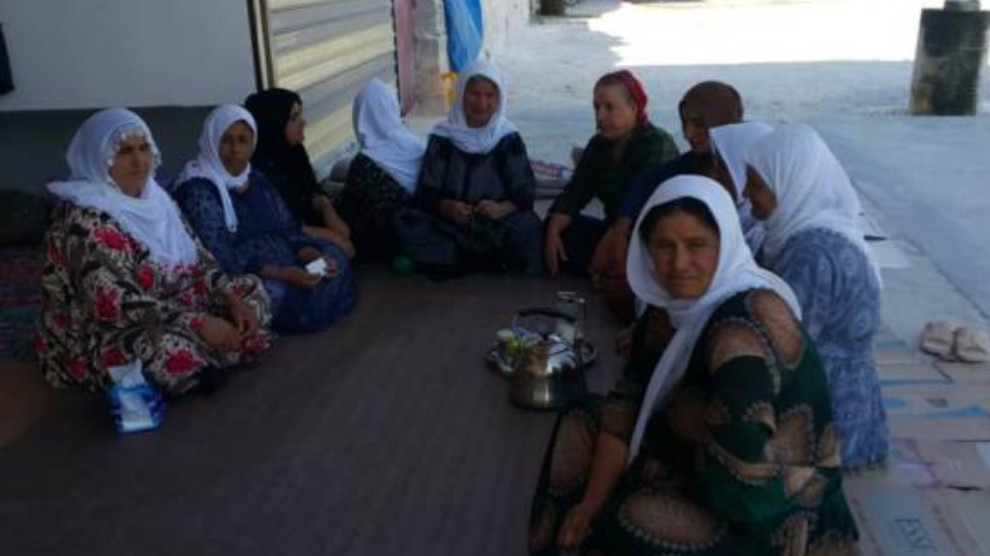 Çalakiya dayikên Mexmûrê di roja 14’an de ye