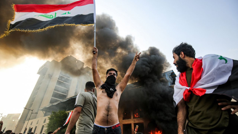 Li Iraqê xwepêşandêr yek bi yek tên înfazkirin, krîz kûrtir dibe