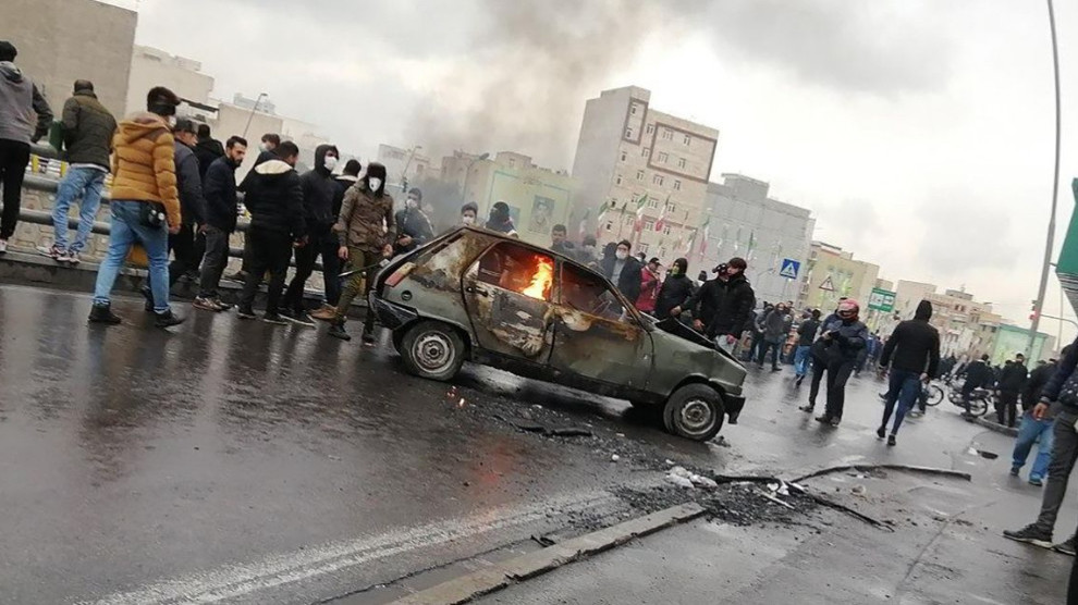 NY: Di çalakiyên Îranê de bikêmanî 7 hezar kes hatine destgîrkirin