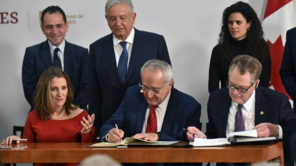 Şandina leşkeran a li ser sînorê Meksîka bû mijara lêpirsînê