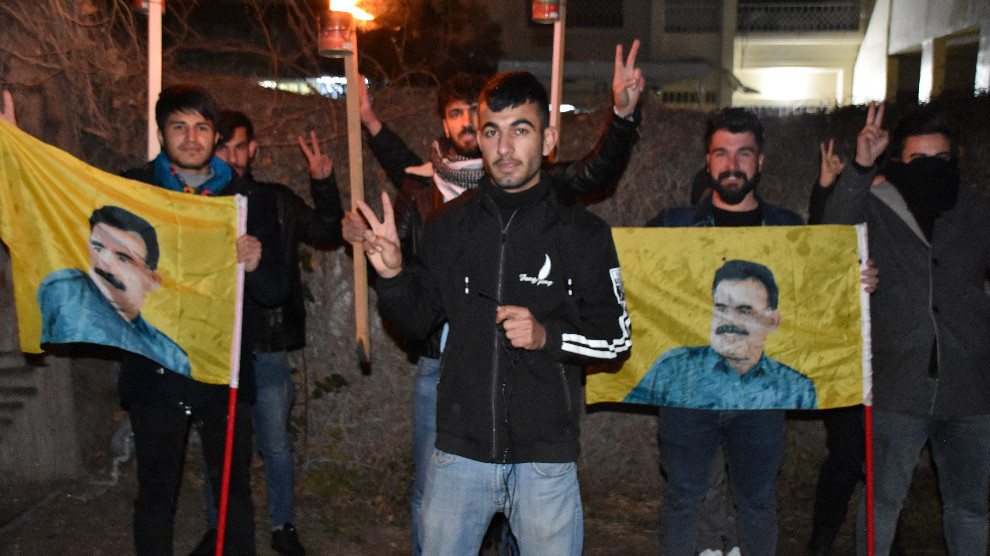 Ciwanên Başûr tecrîda li ser Ocalan protesto kirin