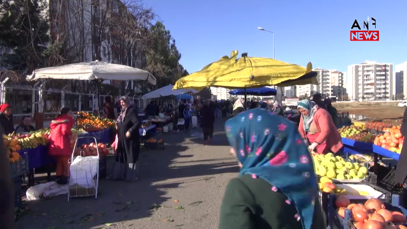 Esnafên jin ne tenê li dijî krîzê li ber xwe didin