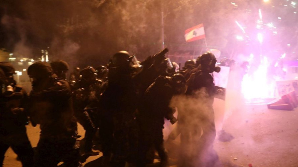 Li Libnanê di protestoyan de 400 kes birîndar bû