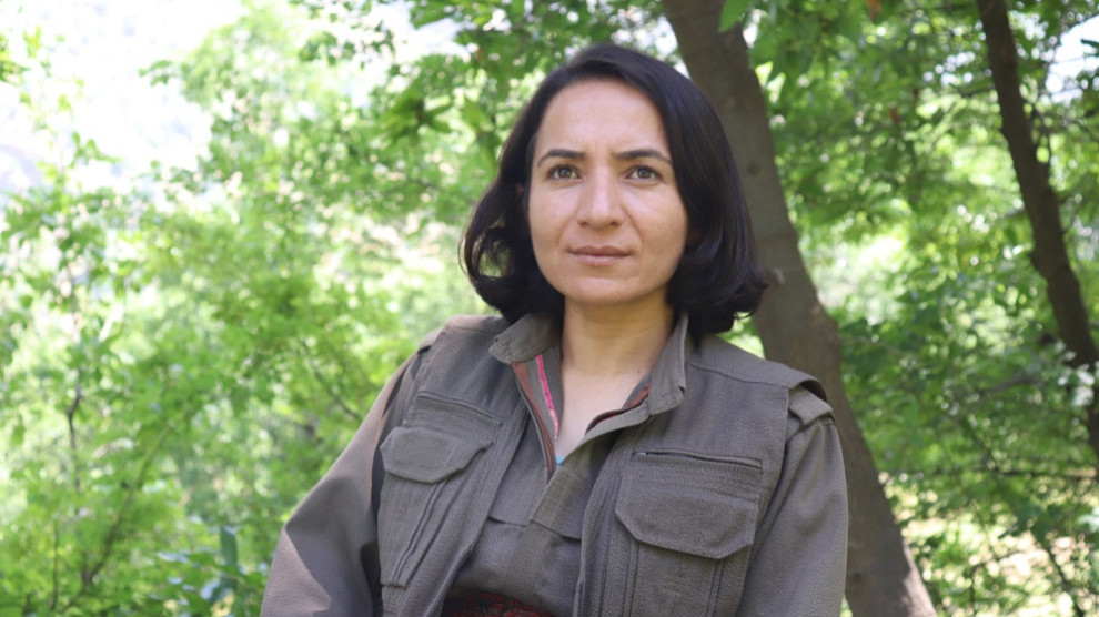 Ulkem: Jin divê rola xwe ya dîrokî bi rengekî çalak bi cih bînin