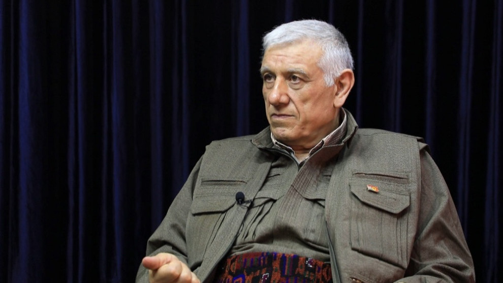 Bayik: Tirkiye gelekî tengav bûye, lewma destûra hevdîtinê dan