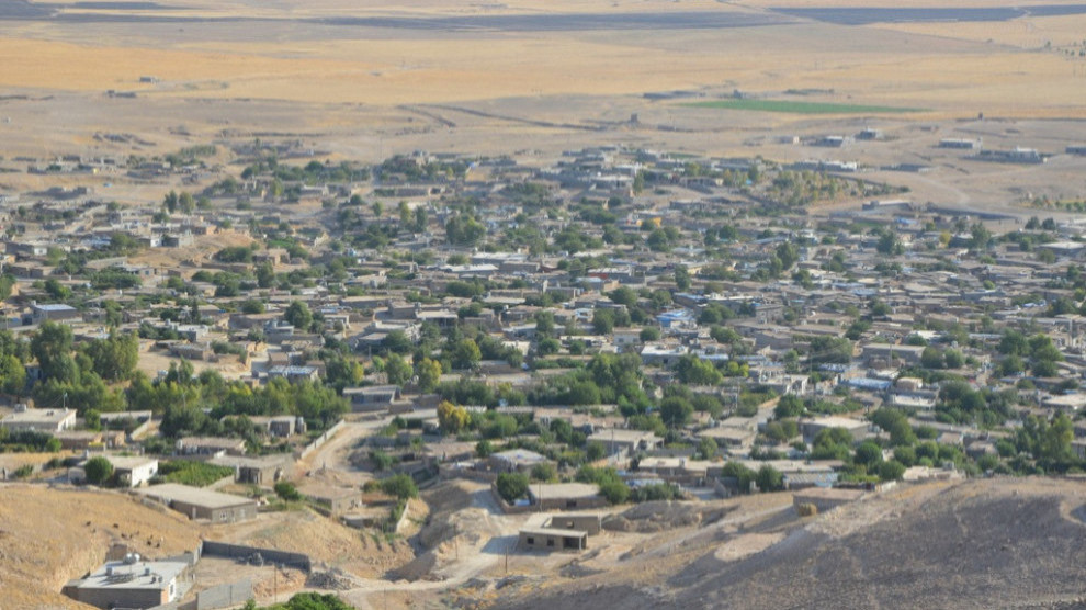 Partî û saziyên Kurdistanî: Ambargoya li ser Mexmûrê rakin