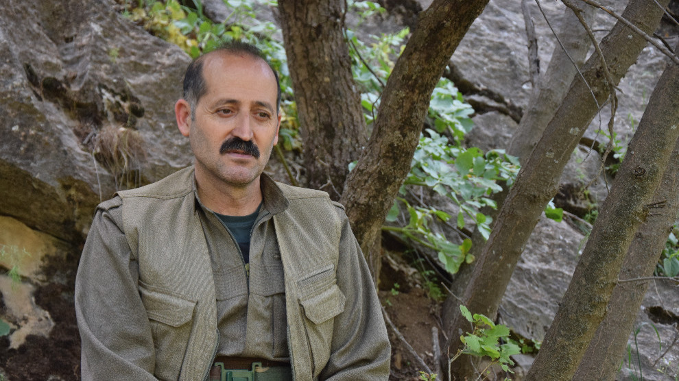 ‘Çiyayên azad fîlozof û fermandarê xwe yê mezin ji dest da