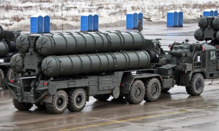 Rûsya li ser pêşniyara S-400 a DYE’yê got: Bê destûra me nikarin