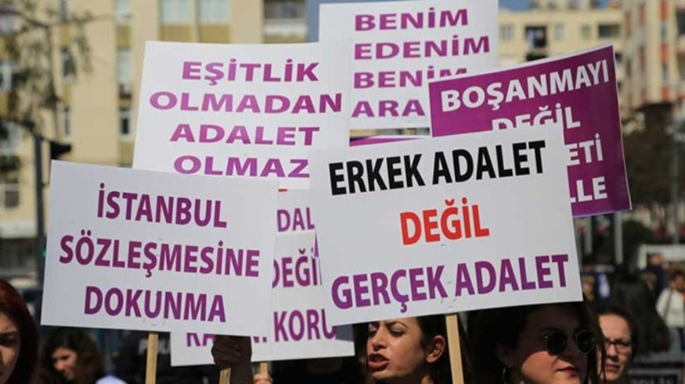 ‘Yên li ber Peymana Stenbolê radibin, kujer in’