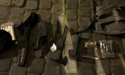 Li Brukselê li ber qereqola polîsan kesek bi çek hate girtin