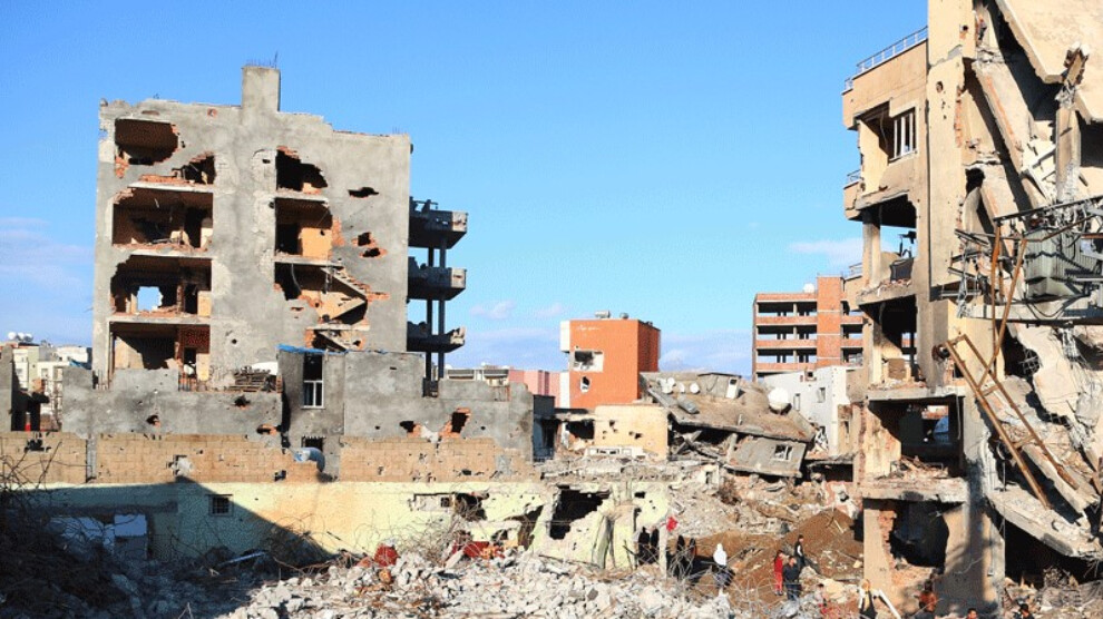HDP: Dorpêçkirina bajaran hewldana ji bo komkujiyê bû