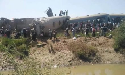 Li Misrê du tren li hev qelibîn: Herî kêm 32 kes mirin