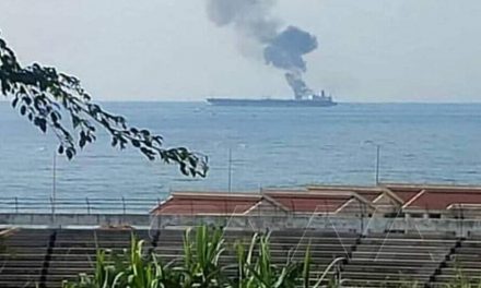 Cara pêşî ye ku li Sûriyê êrîş diçe ser keştiya petrolê ya Îranê