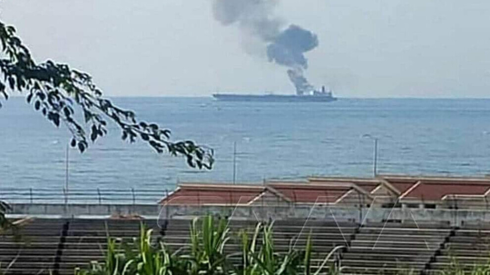 Cara pêşî ye ku li Sûriyê êrîş diçe ser keştiya petrolê ya Îranê