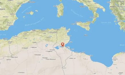 Li peravên Tûnisê keştî binav bû: 4 koçber mirin, 19 jî winda ne