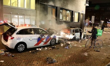 Li Rotterdamê di protestoyên koronayê de 7 kes birîndar bûn