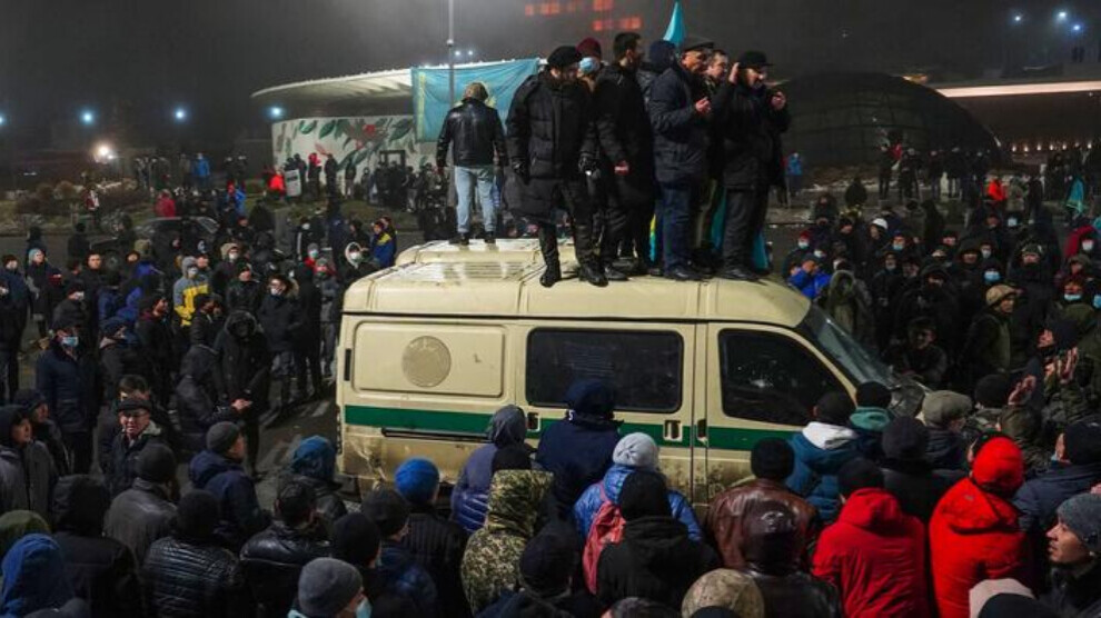 Zext û zordarî li Kazakistanê giran dibe: 6 hezar kes hatin girtin, 160 kes hatin kuştin