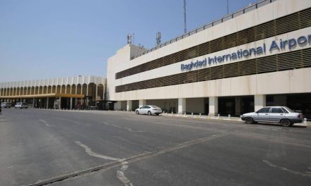 Derbarê şewata li balefirgeha Bexdayê sê rayedar ji peywirê hatin stendin