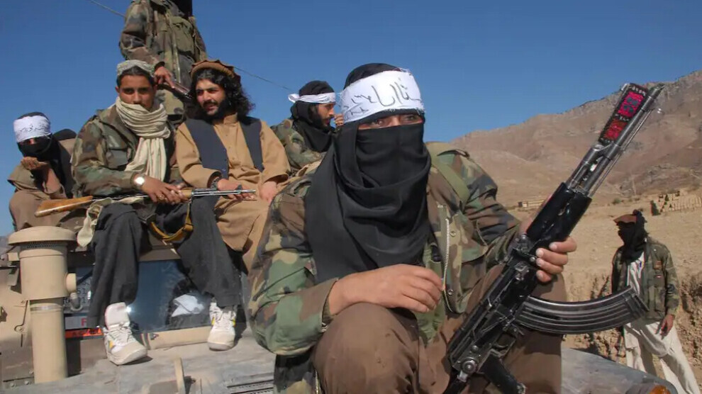 Li Pakistanê di êrîşa Talîbanê de 6 polîsan jiyana xwe ji dest dan