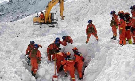 Li Çînê aşît çêbû: 28 kesan jiyana xwe ji dest dan