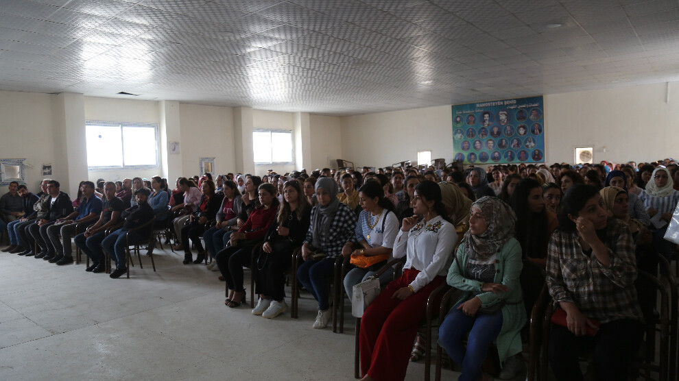 Li rojava hevpeymana civakî hat nû kirin: Destûra fermî ya li herêmê