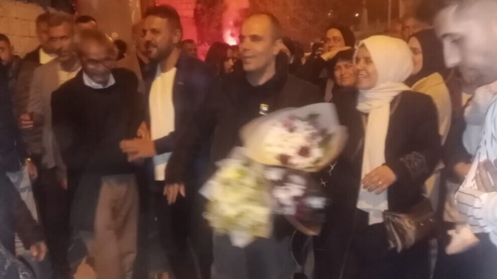 Tacettîn Turan, piştî 30 salan ji girtigehê hate berdan û bi girseyî hat pêşwazîkirin.