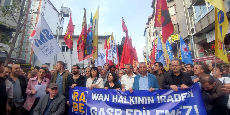 Darbeya li dijî vîna gel li Sert, Colemêrg, Edene, Amed, Farqîn, Elih û Stembolê hat protesto kirin