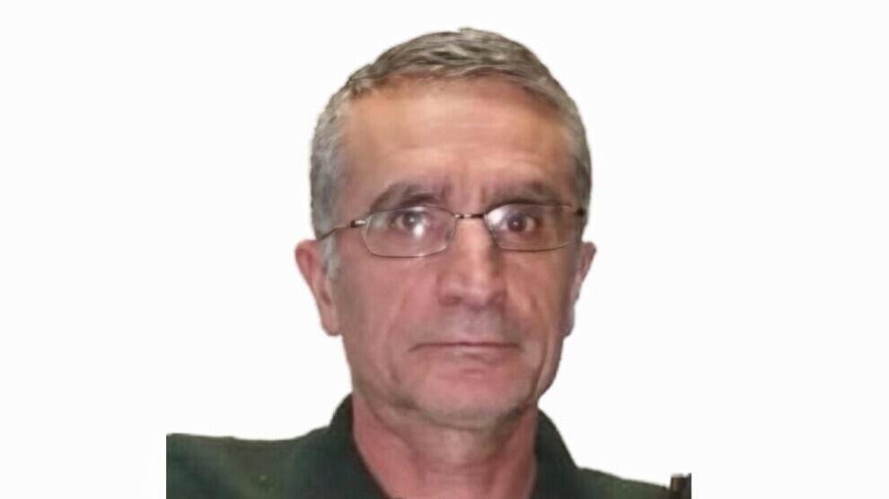 122 rojnamevan, nivîskar û xebatkarên medyayê xwestin, Serdar Karakoç tavilê bê berdan.